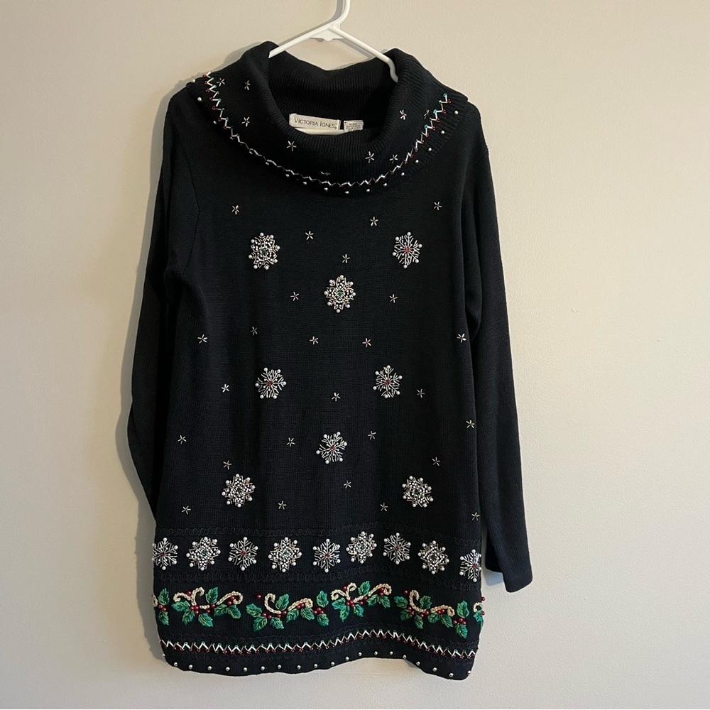 VTG Victoria Jones Womens Small Holiday Cowl Neck Sweater Embroidery Beaded XMAS - Picture 4 of 13